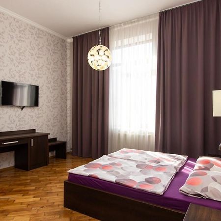 Апартаменти В Центрі Міста İvano-Frankivsk Dış mekan fotoğraf